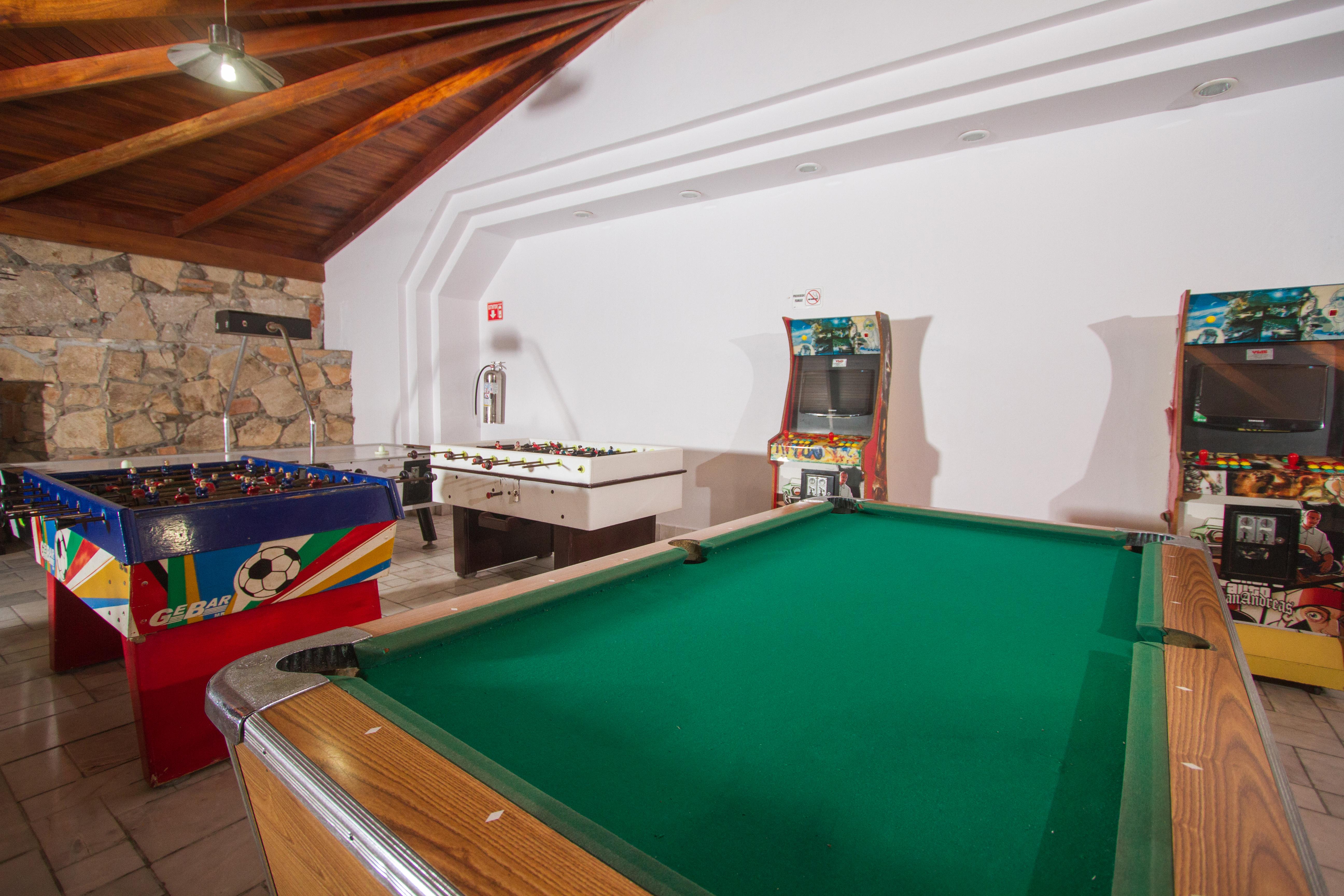 Royal Villas Resort Mazatlan Exterior photo A pool table
