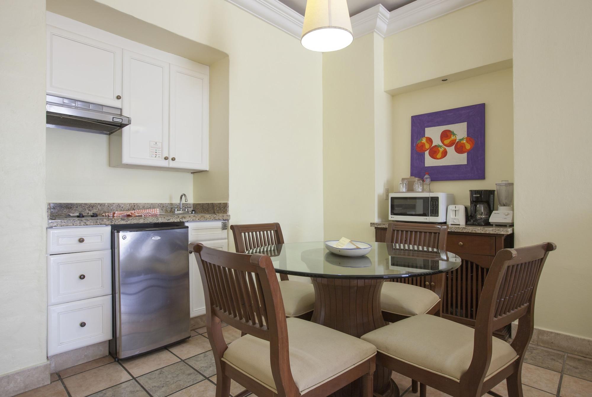 Royal Villas Resort Mazatlan Exterior photo A kitchen in a typical Disney Vacation Club villa