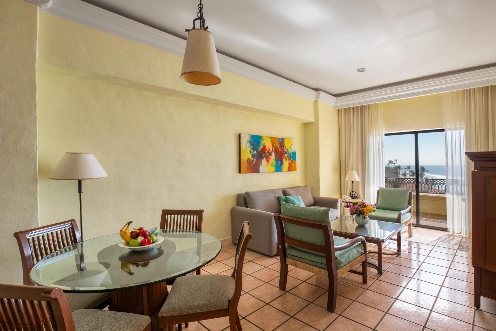 Royal Villas Resort Mazatlan Exterior photo Living room